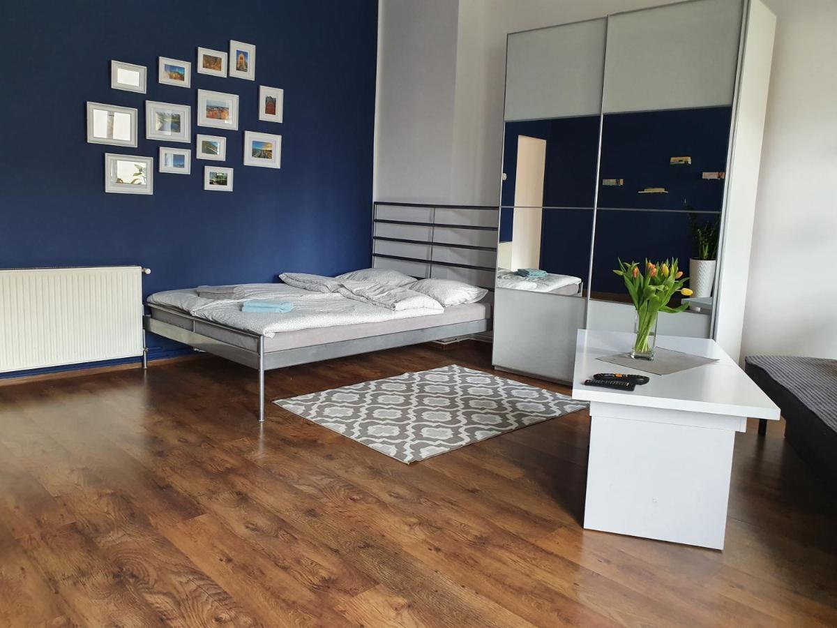 Casa De Drzymala Apartment Swidnica  Ngoại thất bức ảnh
